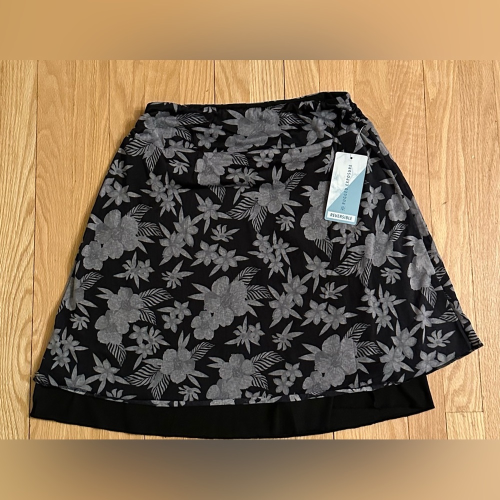 Rugged Exposure Black Floral Reversible A-line Above-Knee Skirt, Size M